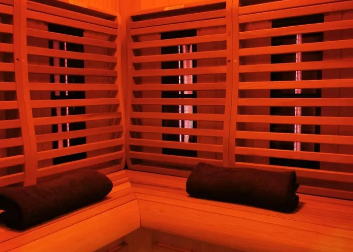 Jungle - évasion Tropicale - Sauna Jacuzzi Balnéo *