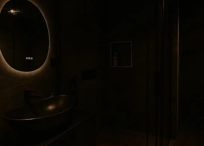 Jungle - Evasion Tropicale - Sauna Jacuzzi Balneo * Straatsburg